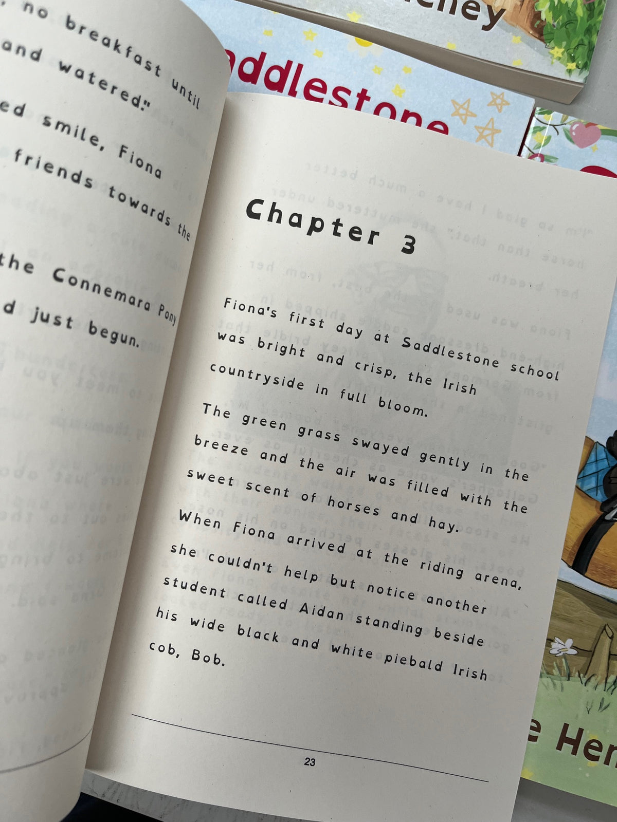 inside of dyslexia friendly kids book. Written by  #1 best-selling Irish Author Elaine Heney.